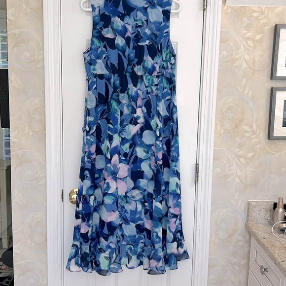 Soft Surroundings Ashlyn Maxi Dress in Blue and Purple Floral. NWT - Picture 10 of 12